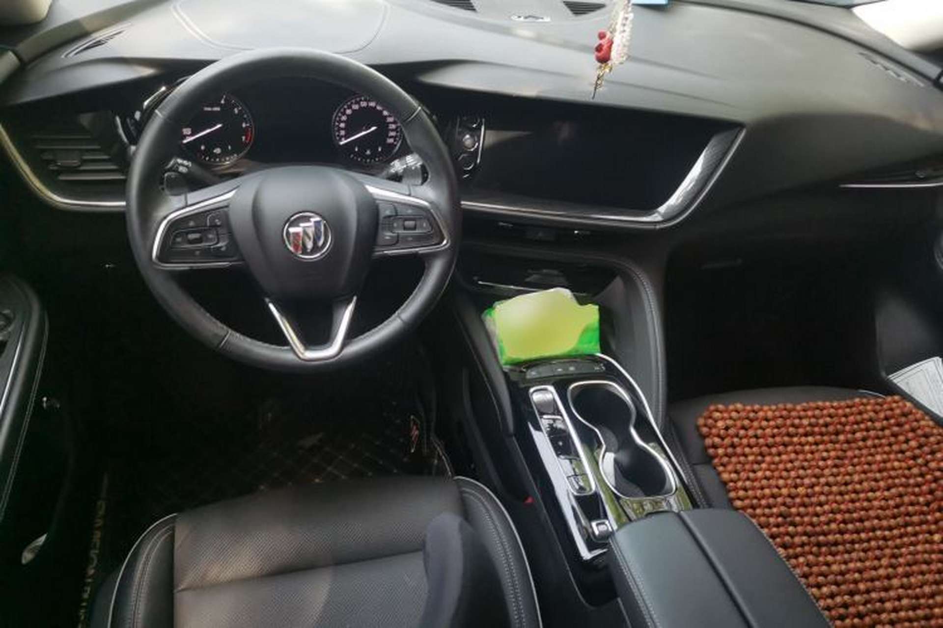 Used Buick Envision 2022 Encore Plus 652T Five-Seat Luxury Model Center Console