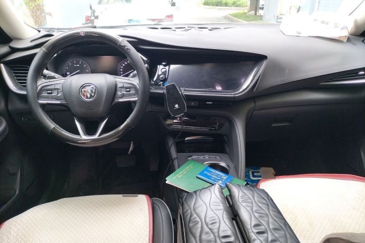 Used Buick Envision 2022 Facelift Encore S 552T Two-Wheel-Drive Luxury Model Center Console