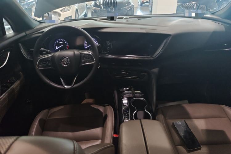 Used Buick Envision 2022 Encore Plus 652T Five-Seat Luxury Model Center Console