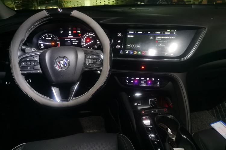 Used Buick Envision 2022 Facelift Encore S 552T Two-Wheel-Drive Luxury Model Center Console