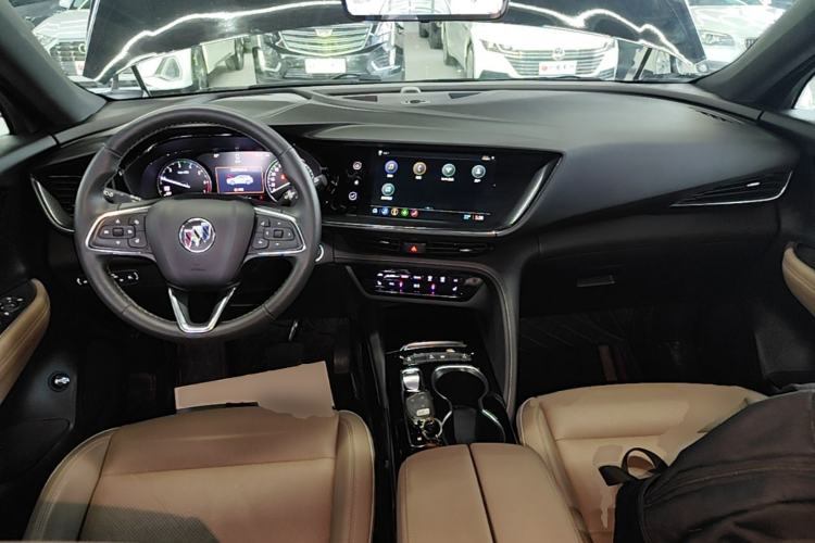 Used Buick Envision 2022 Encore Plus 652T Five-Seat Luxury Model Center Console