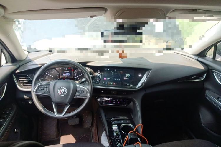 Used Buick Envision 2022 Encore Plus 652T Five-Seat Luxury Model Center Console