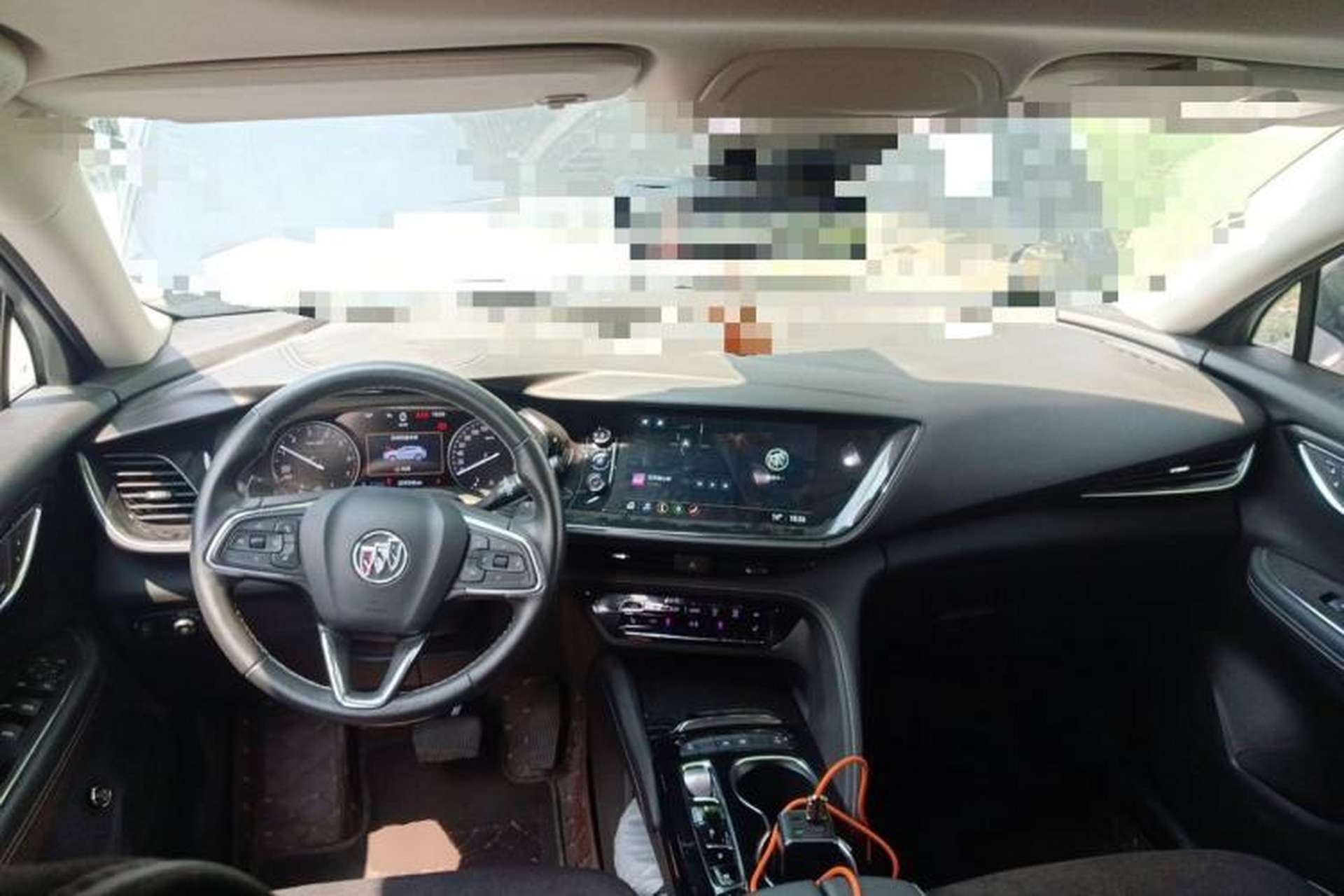 Used Buick Envision 2022 Encore Plus 652T Five-Seat Luxury Model Center Console