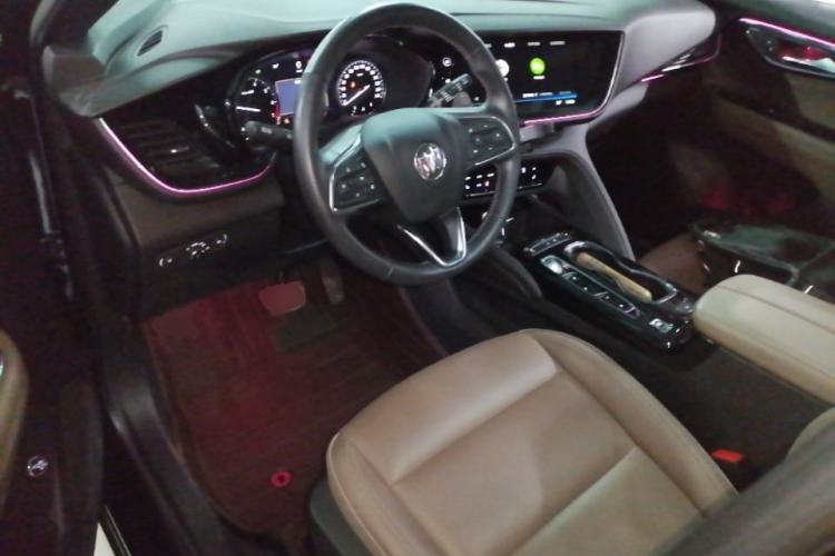 Used Buick Envision 2022 Encore Plus 652T Five-Seat Luxury Model Center Console