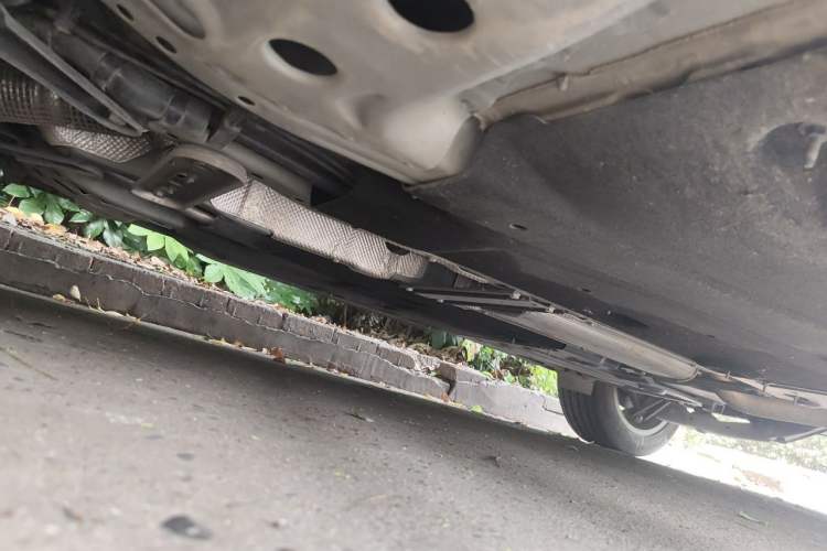 Used Buick Envision 2022 Encore S 552T Two-Wheel-Drive Luxury Model Chassis Front Left