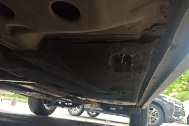 Used Buick Envision 2022 Encore S 552T Two-Wheel Drive Elite Model Chassis Front Left