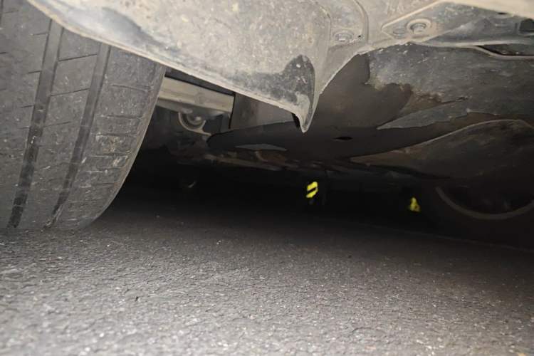 Used Buick Envision 2022 Encore S 552T Two-Wheel Drive Elite Model Chassis Front Right