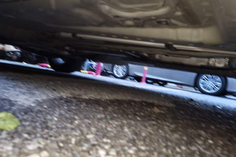 Used Buick Envision 2022 Encore Plus 652T Five-Seat Luxury Model Chassis Front Right