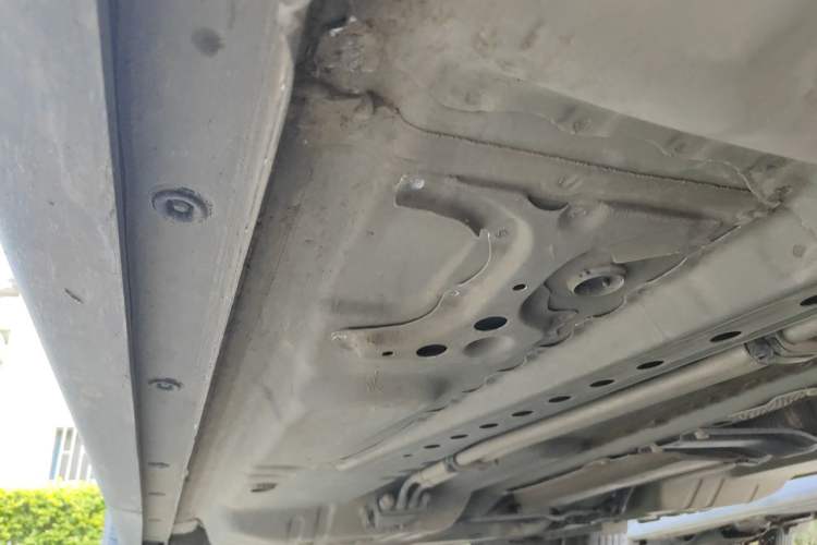 Used Buick Envision 2022 Encore Plus 652T Five-Seat Luxury Model Chassis Front Right
