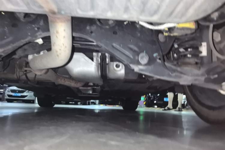 Used Buick Envision 2022 Encore S GS Two-Wheel Drive Smart & Sporty Model Chassis Rear
