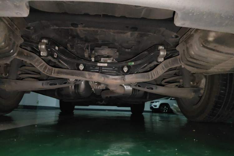 Used Buick Envision 2022 Encore Plus 652T Five-Seat All-Wheel-Drive Luxury Model Chassis Rear