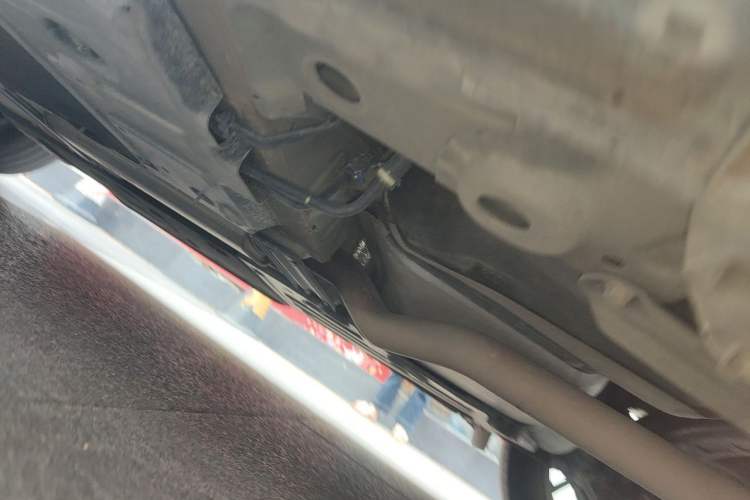 Used Buick Envision 2022 Encore S 552T Two-Wheel-Drive Luxury Model Chassis Rear Left
