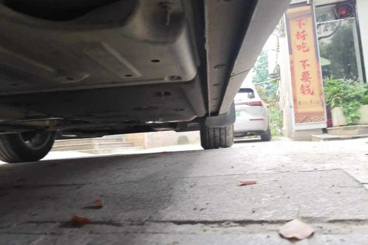 Used Buick Envision 2022 Encore S 552T Two-Wheel-Drive Luxury Model Chassis Rear Right
