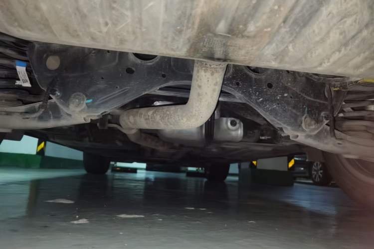 Used Buick Envision 2022 Encore S 652T Two-Wheel-Drive Luxury Model Chassis Rear