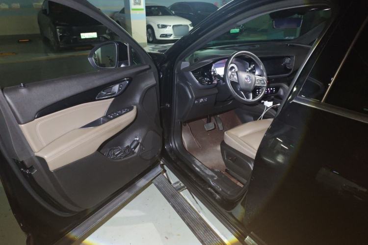 Used Buick Envision 2022 Encore Plus 652T Five-Seat Luxury Model Driver Seat