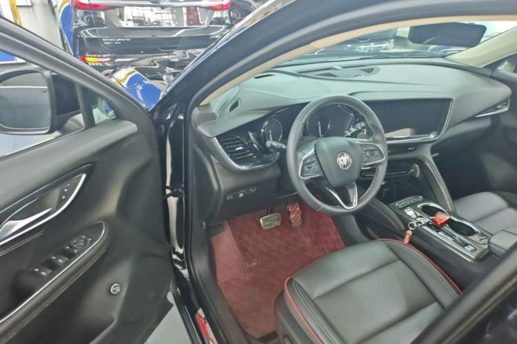 Used Buick Envision 2022 Encore S GS Two-Wheel Drive Smart Sport Model Driver Seat