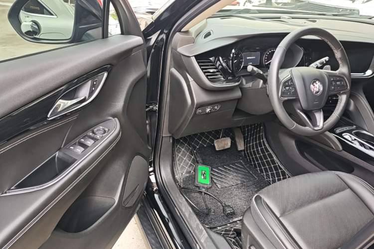 Used Buick Envision 2022 Encore S 552T Two-Wheel-Drive Luxury Model Driver Seat