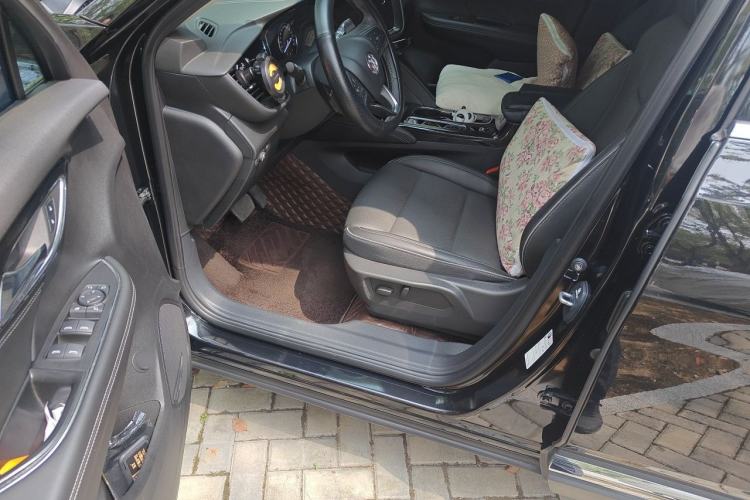 Used Buick Envision 2022 Encore Plus Avenir Avenir 5-Seater Edition Driver Seat