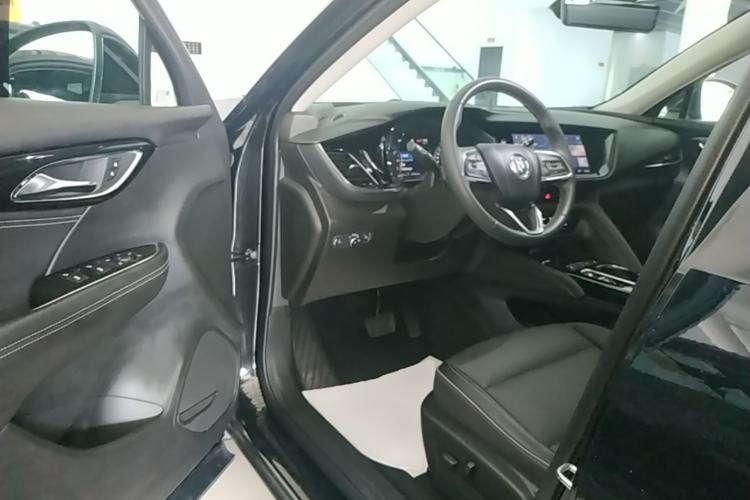 Used Buick Envision 2022 Encore Plus 552T Five-Seat Luxury Model Driver Seat