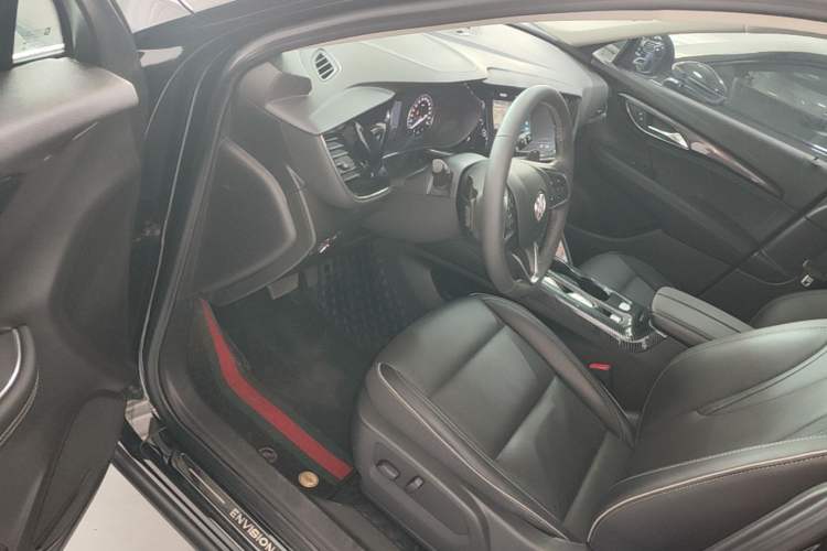 Used Buick Envision 2022 Encore S 552T Two-Wheel-Drive Luxury Model Driver Seat