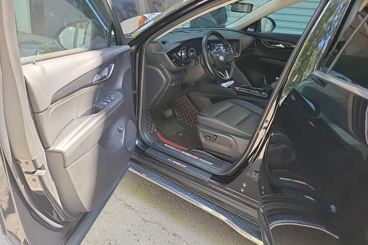 Used Buick Envision 2022 Encore Plus 652T Five-Seat Luxury Model Driver Seat