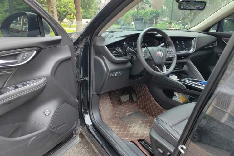 Used Buick Envision 2022 Encore Plus 652T Five-Seat Luxury Model Driver Seat
