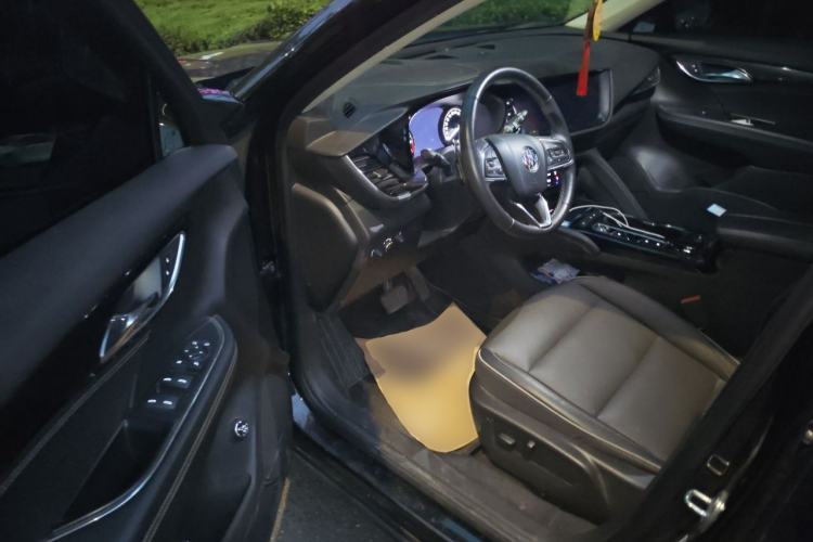 Used Buick Envision 2022 Encore Plus 652T Five-Seat Luxury Model Driver Seat