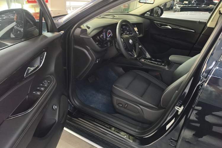 Used Buick Envision 2022 Encore Plus 652T Five-Seat Luxury Model Driver Seat