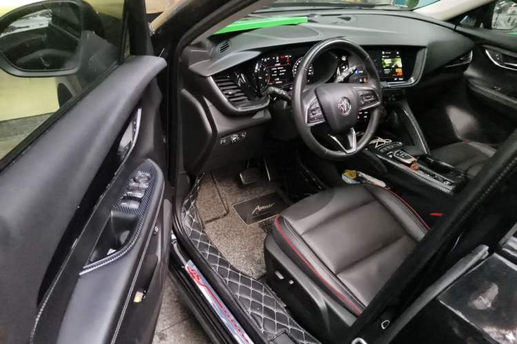 Used Buick Envision 2022 Encore S GS 4x4 Sport Edition Driver Seat
