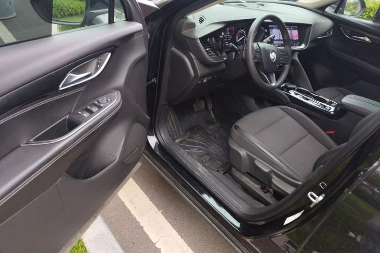 Used Buick Envision 2022 Encore S 652T Two-Wheel Drive Elite Model Driver Seat