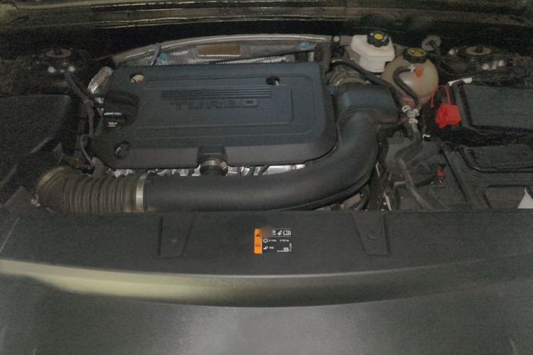 Used Buick Envision 2022 Encore Plus 652T Five-Seat Luxury Model Engine Bay