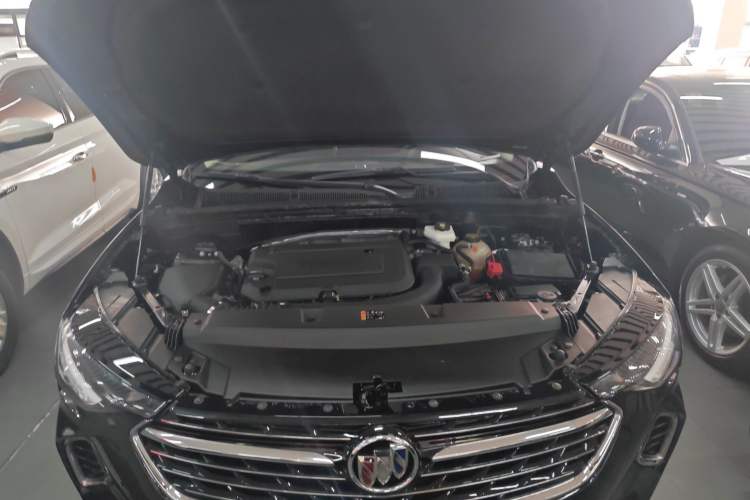 Used Buick Envision 2022 Facelift Encore S 652T Two-Wheel-Drive Luxury Model Engine Bay