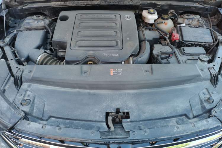 Used Buick Envision 2022 Facelift Encore S 552T Two-Wheel-Drive Luxury Model Engine Bay