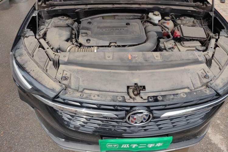 Used Buick Envision 2022 Encore Plus 652T Five-Seat Luxury Model Engine Bay