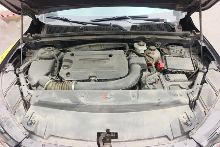 Used Buick Envision 2022 Encore Plus 652T Five-Seat Luxury Model Engine Bay