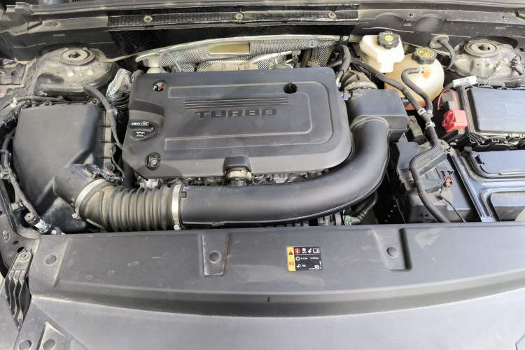 Used Buick Envision 2022 Facelift Encore S 652T Two-Wheel-Drive Luxury Model Engine Bay