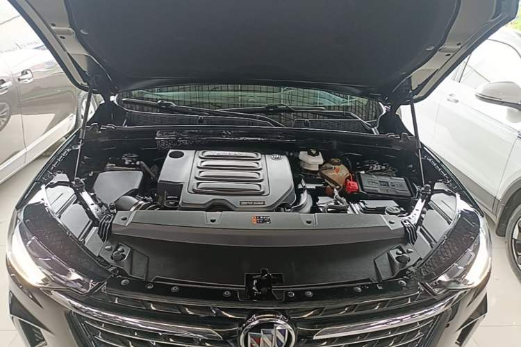 Used Buick Envision 2022 Encore Plus 552T Five-Seat Luxury Model Engine Bay