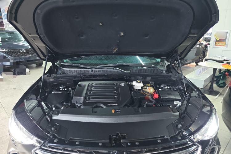 Used Buick Envision 2022 Facelift Encore S 552T Two-Wheel Drive Elite Model Engine Bay