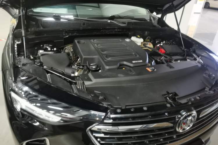 Used Buick Envision 2022 Facelift Encore S 552T Two-Wheel-Drive Luxury Model Engine Bay