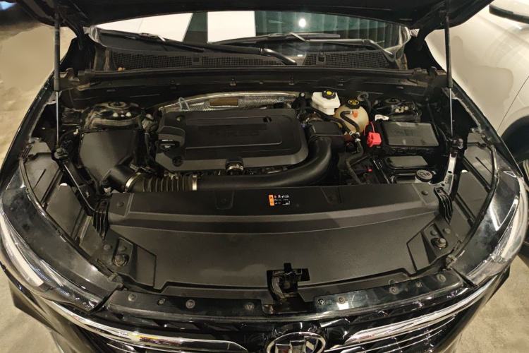 Used Buick Envision 2022 Encore Plus 652T Five-Seat Luxury Model Engine Bay