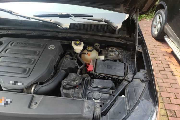 Used Buick Envision 2022 Encore S 552T Two-Wheel-Drive Luxury Model Engine Bay Left