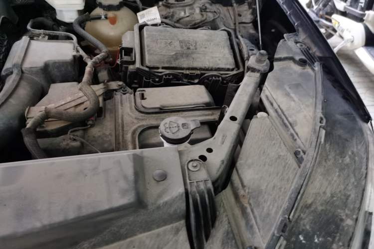 Used Buick Envision 2022 Encore S 552T Two-Wheel Drive Elite Model Engine Bay Left