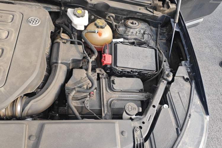 Used Buick Envision 2022 Facelift Encore Plus 552T Five-Seat Luxury Model Engine Bay Left