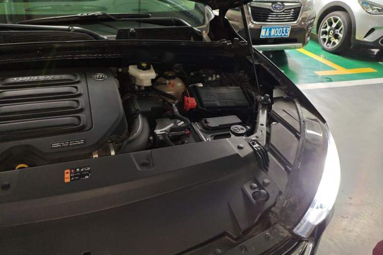Used Buick Envision 2022 Facelift Encore S 552T Two-Wheel-Drive Luxury Model Engine Bay Left