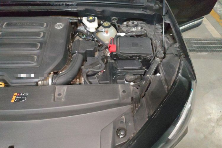 Used Buick Envision 2022 Encore S 552T Two-Wheel-Drive Luxury Model Engine Bay Left