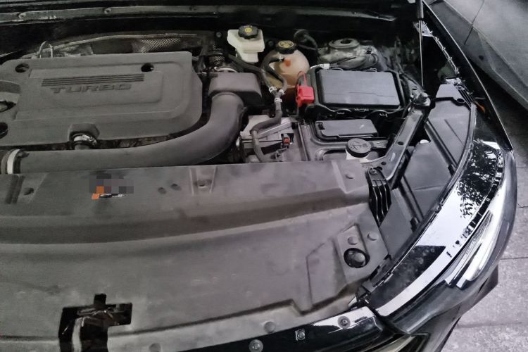 Used Buick Envision 2022 Encore S GS 4x4 Sport Edition Engine Bay Left