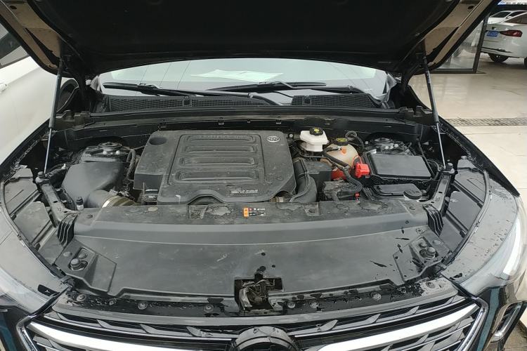 Used Buick Envision 2022 Facelift Encore S 552T Two-Wheel Drive Elite Model Engine Bay