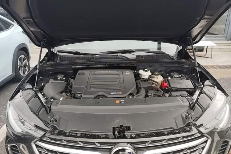 Used Buick Envision 2022 Encore S 552T Two-Wheel-Drive Luxury Model Engine Bay