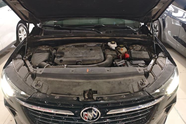Used Buick Envision 2022 Encore Plus 652T Five-Seat Luxury Model Engine Bay