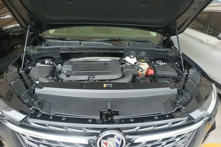 Used Buick Envision 2022 Encore Plus 652T Five-Seat Luxury Model Engine Bay